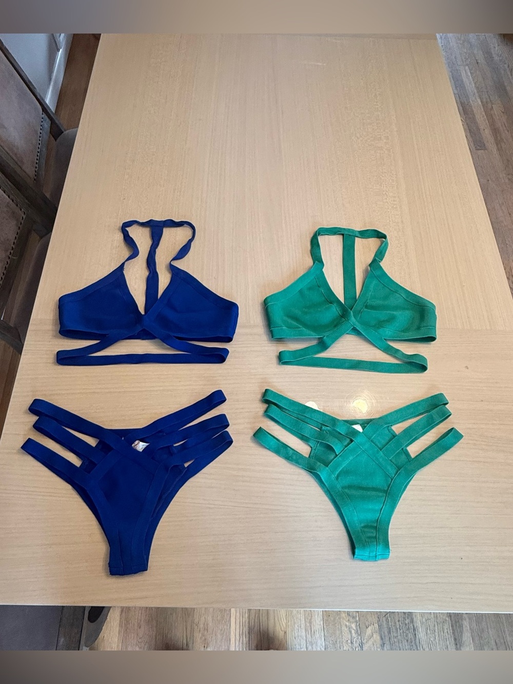 💙 Strappy Bikini Blue & Green Bandage Swim suit Missguided M 10 Festival 2016